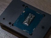 Il lancio di Intel i9-14900KS è previsto per il 14 marzo, con un prezzo di circa 740 dollari (Fonte: Pakhtunov via Overclock.net)