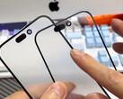 L'iPhone 15 Pro Max ha la fama di offrire le cornici più sottili dell'intera serie iPhone 15. (Fonte: Bilibili)