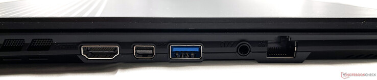 A sinistra: HDMI 2.1, Mini DisplayPort 1.4, USB Type-A 3.2 Gen. 1, jack audio 3.5 mm combinato, LAN 2.5 Gb/s