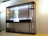 L'LG Signature OLED T si basa su un pannello trasparente. (Immagine: Cnet, YouTube)