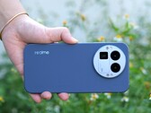 Il Realme GT 8 Pro è dotato di un modulo fotocamera Ricoh GR intercambiabile, come rivelano le immagini hands-on, le foto stampa e un video promozionale. (Fonte immagine: @feni_book)
