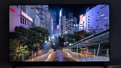 Hisense U6SF offre buone prestazioni nella riproduzione di contenuti 4K HDR, anche se non dispone di molte opzioni di ingresso video né dei migliori altoparlanti integrati