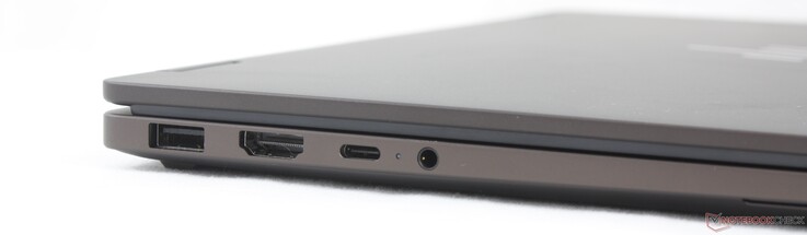 A sinistra: USB-A (10 Gbps), HDMI 2.1, USB-C 3.2 Gen. 2 (40 Gbps) con DisplayPort 2.1 + Power Delivery 3.1, jack da 3,5 mm per cuffie