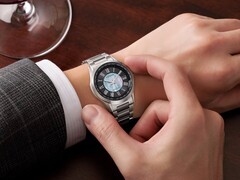 Il nuovo orologio da abito in titanio di Citizen è stato progettato per allontanare la sfortuna. 