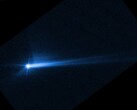 Immagine che mostra i detriti esplosi dalla superficie di Dimorpho dopo un impatto intenzionale da parte della sonda DART della NASA (Fonte immagine: NASA, ESA, STScI e Hubble; ritagliata)