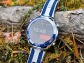 Adatto per le spedizioni e incredibilmente luminoso - Recensione dello smartwatch Huawei Watch Ultimate 2