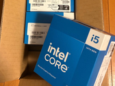 Un cliente Amazon in Giappone ha ricevuto cinque CPU invece di una.