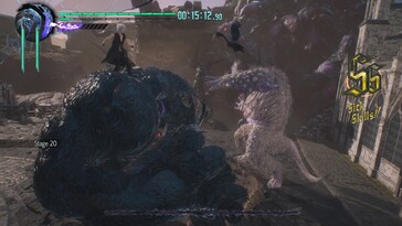 Nella foto: Uno screenshot del gameplay di Devil May Cry 5.