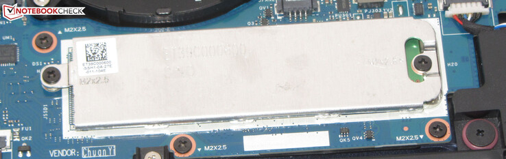 Una PCIe-3-SSD funge da unità di sistema.