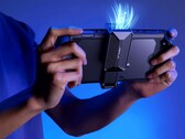 Jsaux raffredda il Nintendo Switch 2 con una ventola esterna (Fonte: Jsaux)