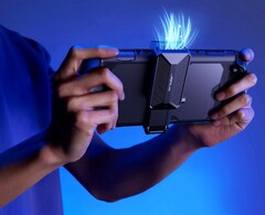 Jsaux raffredda il Nintendo Switch 2 con una ventola esterna (Fonte: Jsaux)