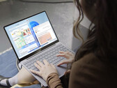 Il Surface Laptop Go 3 dovrebbe essere più potente ed efficiente del suo predecessore, nella foto. (Fonte: Microsoft)