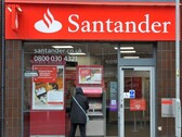 Santander UK bloccherà i pagamenti agli scambi di criptovalute nel 2023 (Fonte: Glasgow Live)