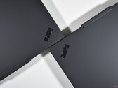 Il Lenovo ThinkPad T14 Gen 6 e il Lenovo ThinkPad T14 Gen 7.