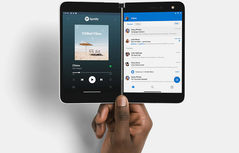 Android 12 potrebbe non raggiungere il Surface Duo o il Surface Duo 2 quest'anno. (Fonte immagine: Microsoft)