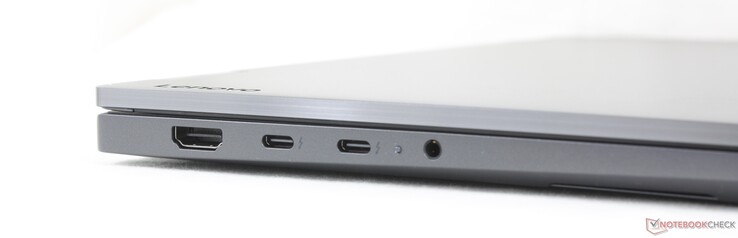 A sinistra: HDMI 2.1, 2 porte USB-C Thunderbolt 4 con DisplayPort 2.1 + Power Delivery (65 W), jack da 3,5 mm per cuffie
