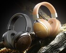 Le cuffie Fiio Snowsky Nature sono disponibili nei colori nero o albicocca.