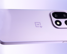 Il modello OnePlus 15 nel colore Mist Purple. (Fonte: OnePlus, a cura)