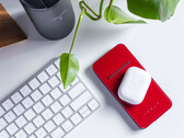 Il caricatore wireless è di nuovo disponibile (immagine: Tesla)