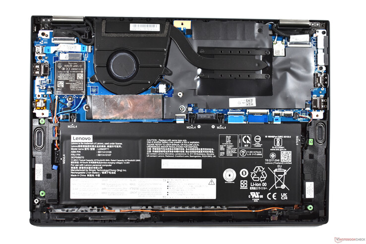 Lenovo ThinkPad X13 Yoga Gen 2: vista dell'interno