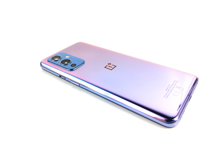 Recensione dello smartphone OnePlus 9