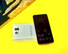 Il Motorola Moto G37 offre solo le funzionalità audio essenziali.