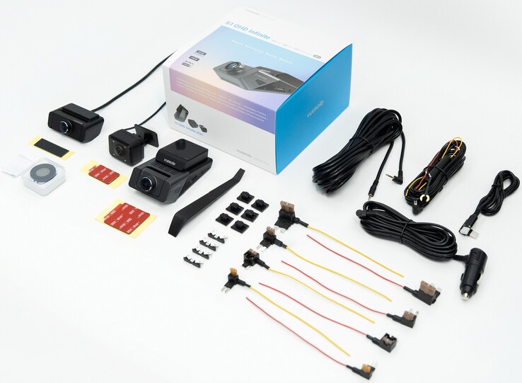 Contenuto della confezione del modello Vueroid S1 QHD a tre telecamere.