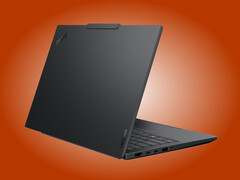 Il ThinkPad E14 Gen 8 AMD è disponibile esclusivamente nella finitura nera.