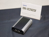 Il nuovo adattatore di rete QNA-UC25G2SF offre fino a 50 Gbps (Fonte: Andreas Sebayang/Notebookcheck)