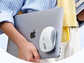 Il mouse wireless ESR MagMouse è il primo mouse al mondo con attacco magnetico e cavo di ricarica integrato (Fonte: ESR)