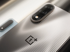 Il OnePlus Ace 5 Ultra. (Fonte: OnePlus)
