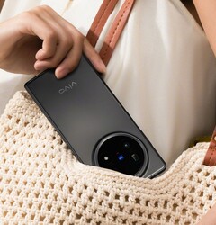 Si dice che Vivo X Fold5 sia alimentato da uno Snapdragon 8 Gen 3. (Fonte: Vivo)