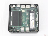 Cubi NUC 3MG è uno dei mini PC più piccoli che supporta fino a 128 GB di memoria rimovibile