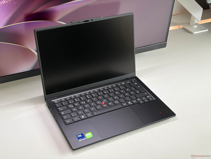 Il Lenovo ThinkPad X1 Carbon Gen 14