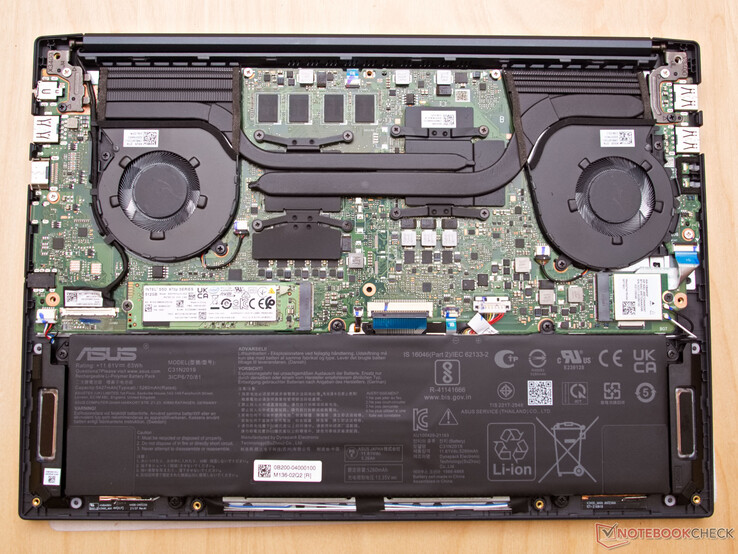 L'interno del VivoBook Pro 14