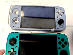 Il KT-R1S è dotato di un display 3:2; KT-Pocket indica che una variante 4:3 potrebbe essere lanciata più avanti. (Fonte immagine: via Nittrx)