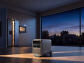 La batteria LFP è progettata per 6.000 cicli prima di scendere all'80% della capacità, che secondo Anker corrispondono a circa 15 anni di utilizzo.
