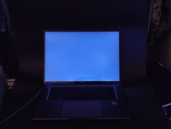 Illuminazione di Huawei MateBook 16s