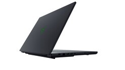 Angolo posteriore del portatile da gioco Razer Blade 18 (Fonte: Razer PR)