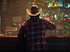 Uno screengrab di Wolverine in flanella e cappello da cowboy dal trailer di annuncio di Marvels Wolverine (fonte immagine: PlayStation YT)