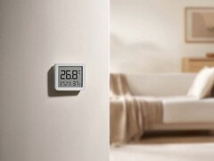 Lo Smart Temperature and Humidity Monitor 3 Mini di Xiaomi (nella foto) ha raggiunto l'Europa. (Fonte: Xiaomi)