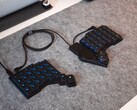 Trackpad ZSA Navigator con tastiera Voyager