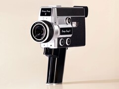 La videocamera Camp Snap CS-8 si è ispirata al classico Kodak Super 8 (fonte: Camp Snap)