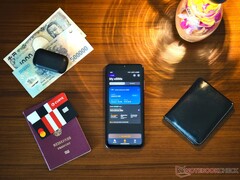 Necessità di viaggio: una eSIM moderna nel suo smartphone. Abbiamo testato una soluzione speciale di Yesim. (foto: Alexander Fagot, Notebookcheck)