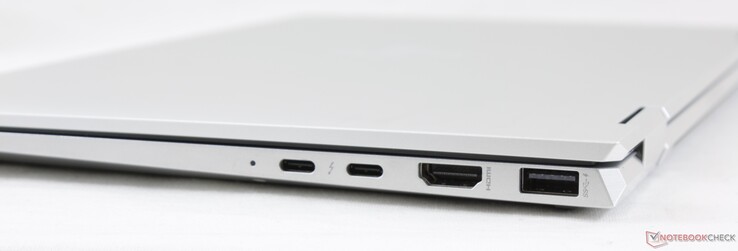 A destra: 2x USB 3.1 Tipo-C con Thunderbolt 3, HDMI 1.4b, USB 3.1 Tipo-A
