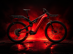 La e-bike Specialized Levo 4 X è disponibile in una vivace tonalità di rosso