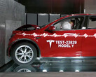 Tesla Model Y ottiene una valutazione di 5 stelle nei crash safety test. (Fonte: NHTSA)