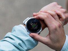 Il Forerunner 955 continua a ricevere aggiornamenti software regolari, nonostante la sua età e la sua posizione nella gamma Garmin. (Fonte: Garmin)
