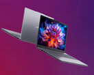 Attualmente, Lenovo vende l'IdeaPad Slim 3 nelle finiture Cosmic Blue e Luna Grey.