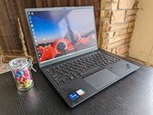 Recensione del portatile Lenovo ThinkPad X1 Nano Gen 3: Intel Core-P a meno di 1 kg